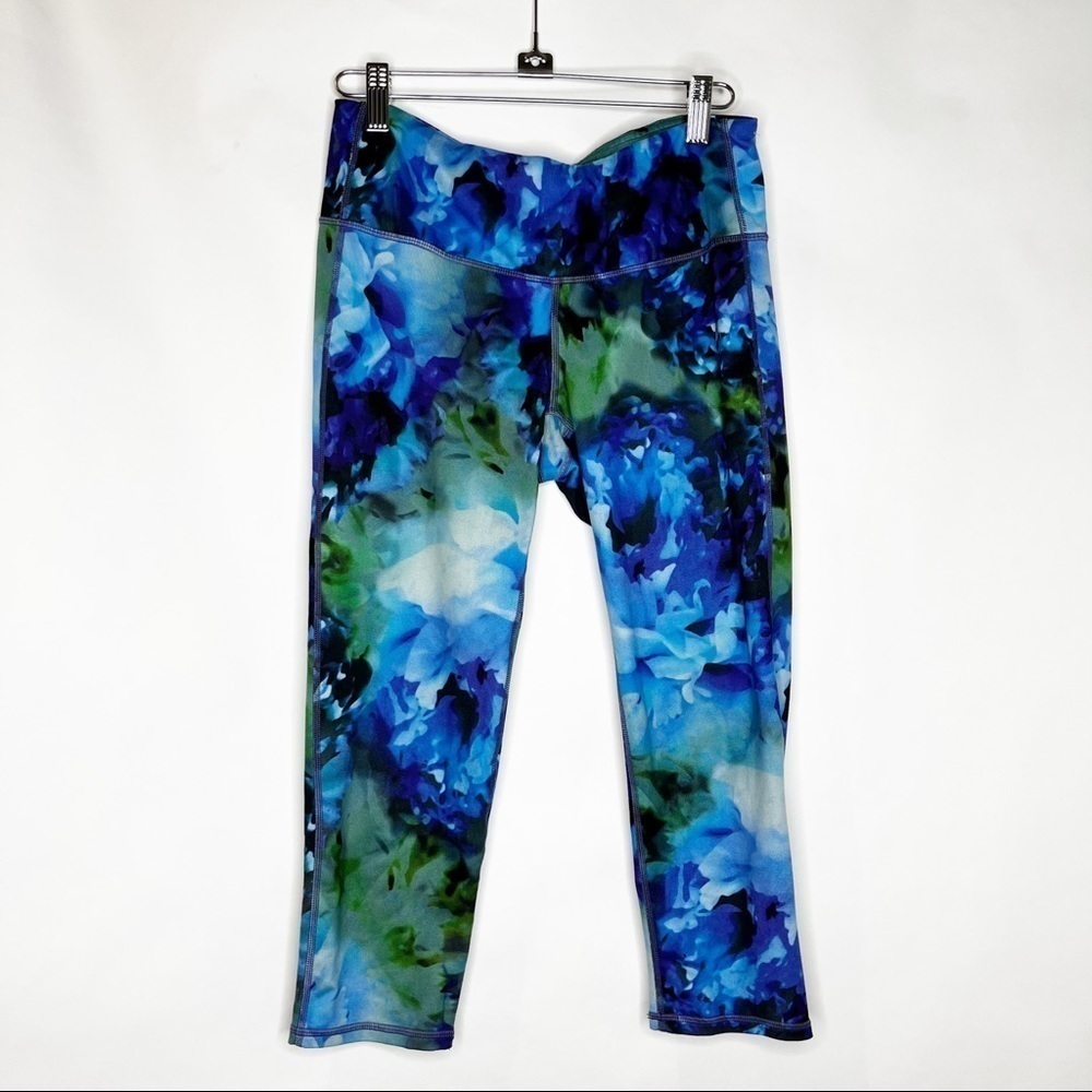 Athleta | Chaturanga Capri Crop Leggings